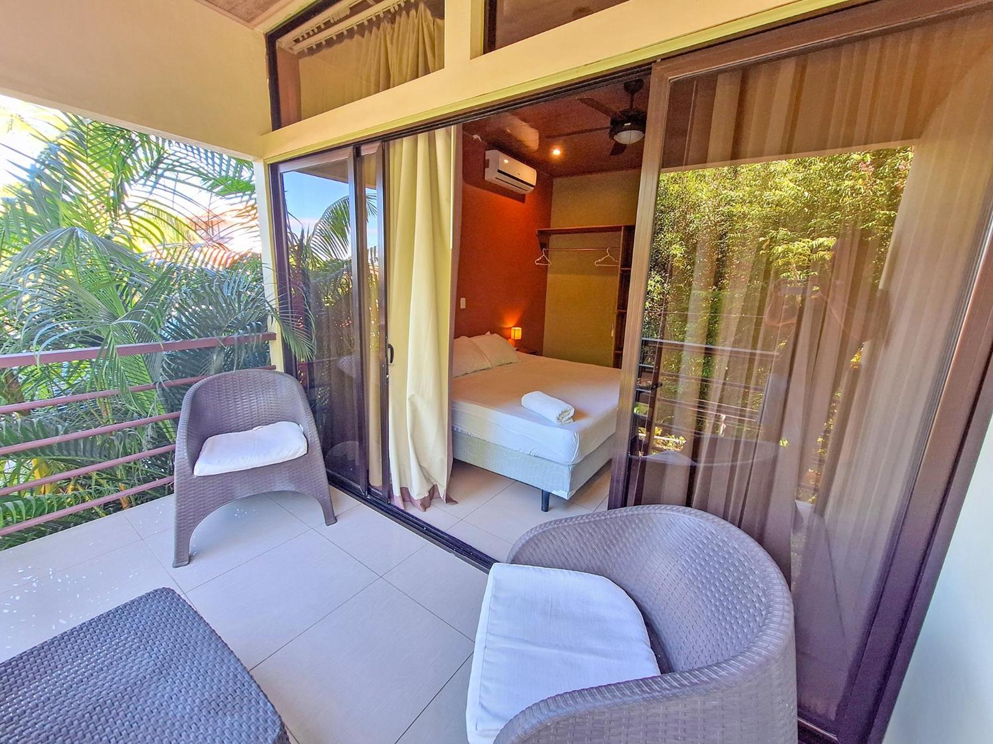Infiniti Hotel Puerto Viejo de Talamanca ภายนอก รูปภาพ