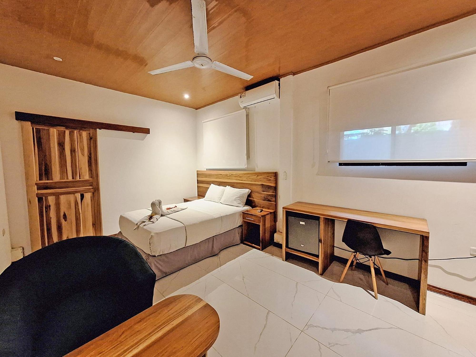 Infiniti Hotel Puerto Viejo de Talamanca ภายนอก รูปภาพ
