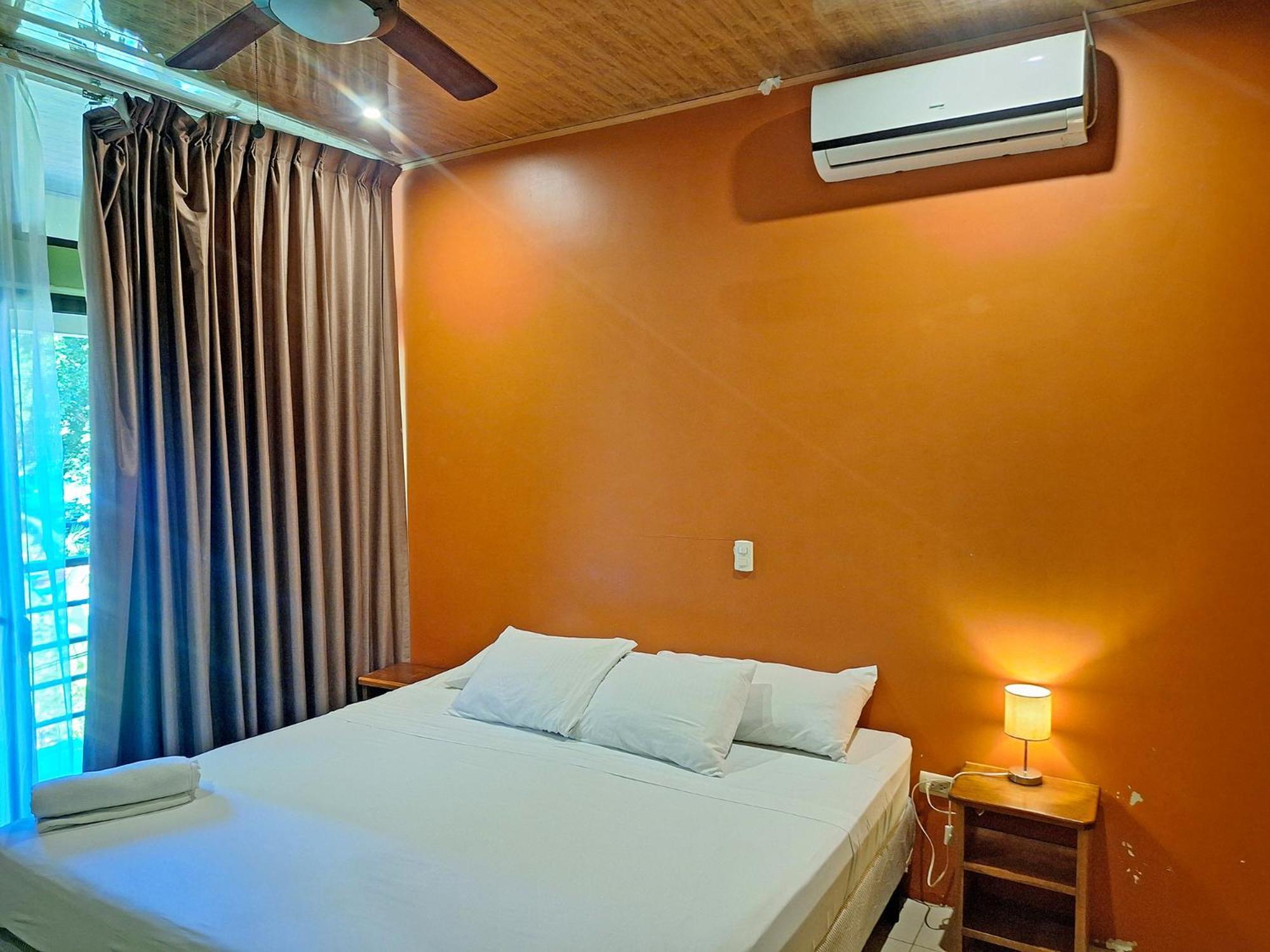 Infiniti Hotel Puerto Viejo de Talamanca ภายนอก รูปภาพ