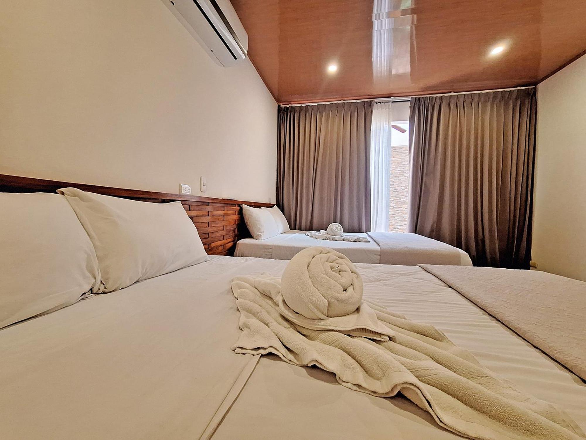 Infiniti Hotel Puerto Viejo de Talamanca ภายนอก รูปภาพ
